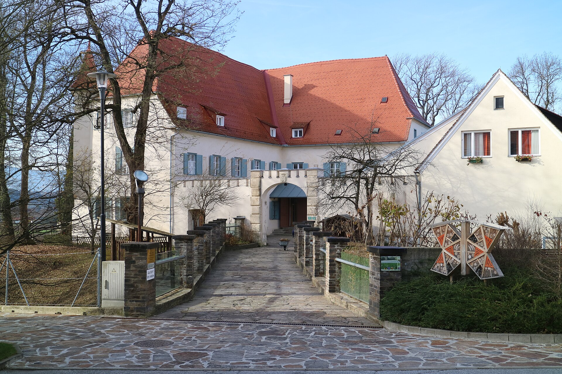 Dobl-Zwaring